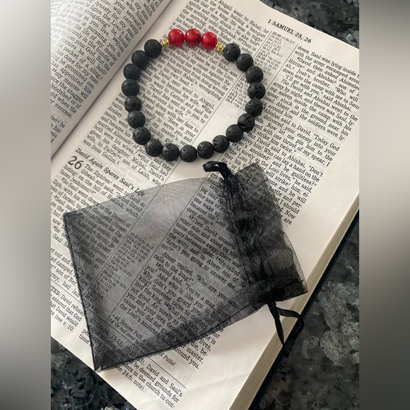 Stone necklace - Picture 2 of 6